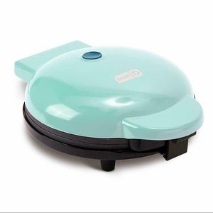 Dash mini turquoise waffle maker